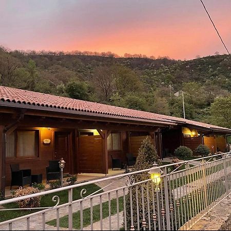 Agri-Hotel Da Marianna Resort & Spa Santa Domenica Vittoria Esterno foto