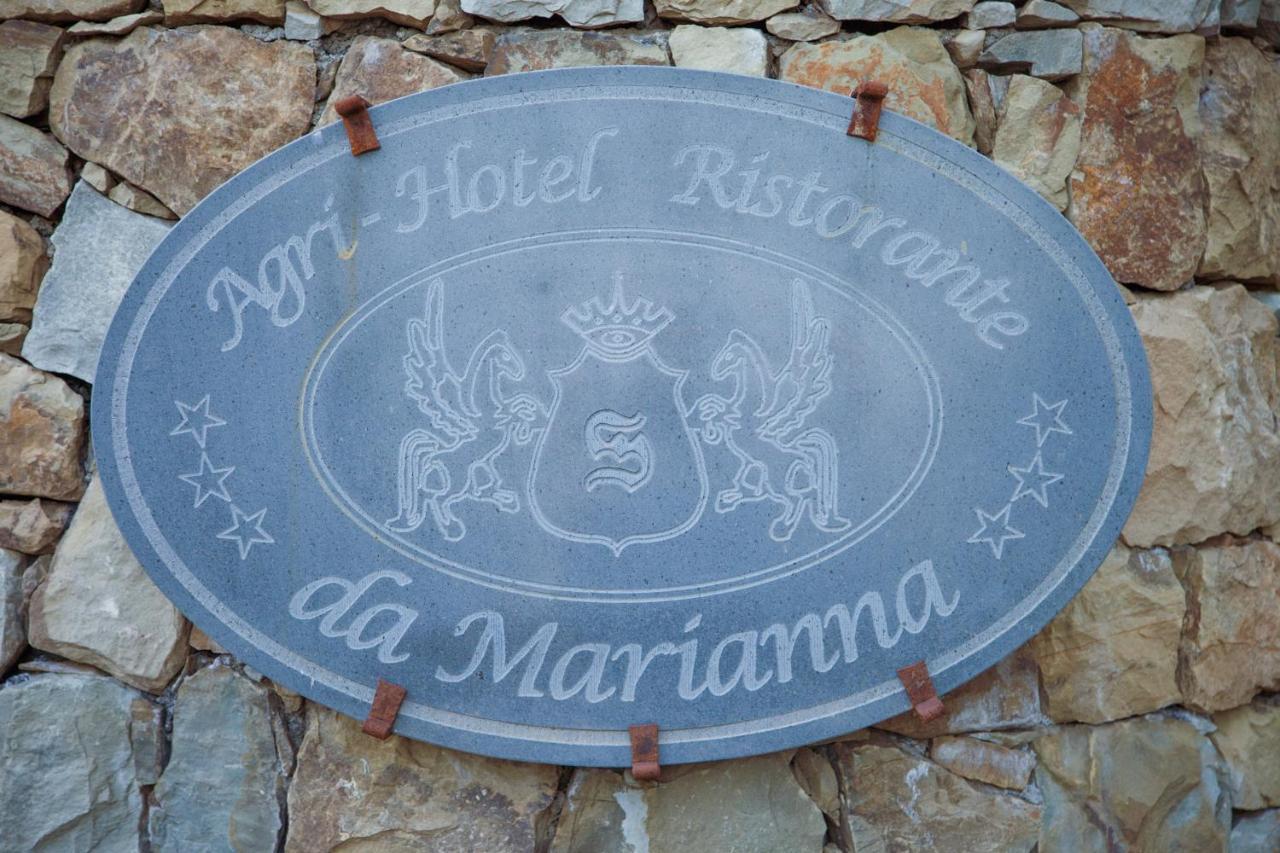 Agri-Hotel Da Marianna Resort & Spa Santa Domenica Vittoria Esterno foto