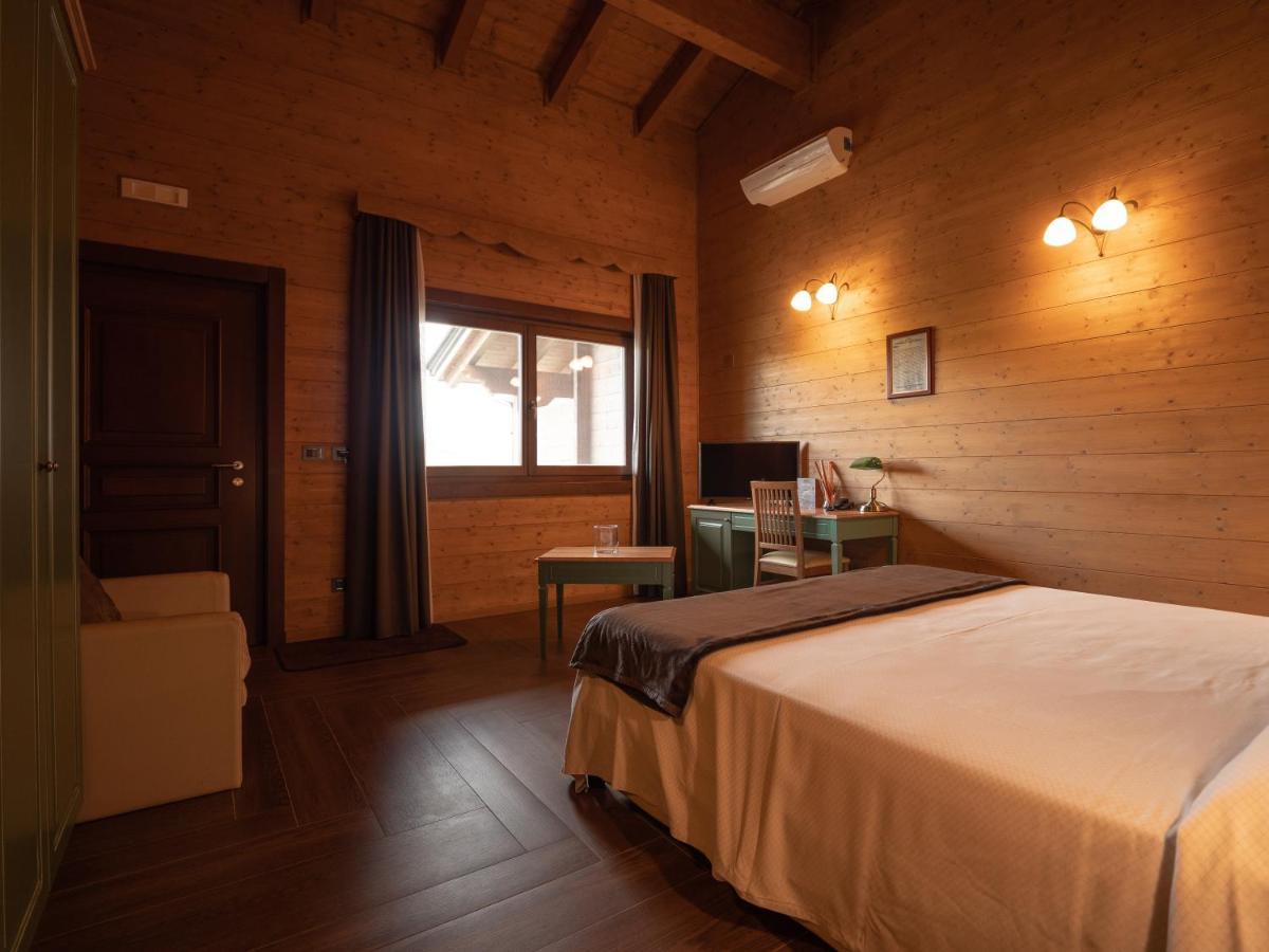 Agri-Hotel Da Marianna Resort & Spa Santa Domenica Vittoria Esterno foto